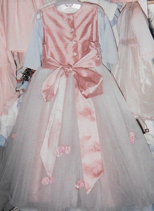 Pauline Mullaniff designs -b- 4 Ref Milly